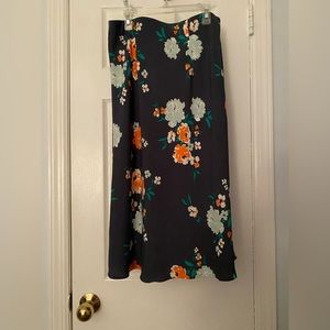 Loft Outlet skirt
